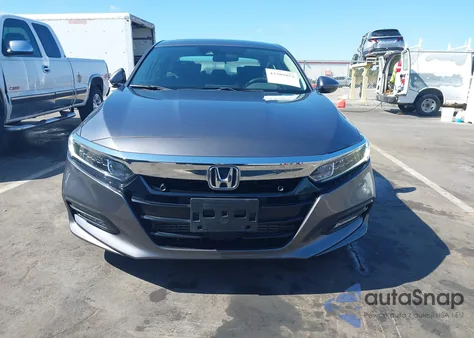 2021 Infiniti Q50 Luxe z USA, uszkodzony, nr VIN JN1EV7BP3MM700817